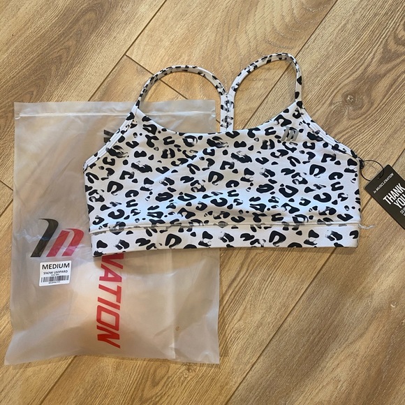 Muscle Nation Snow Leopard Tone Bra-Medium - Picture 7 of 9